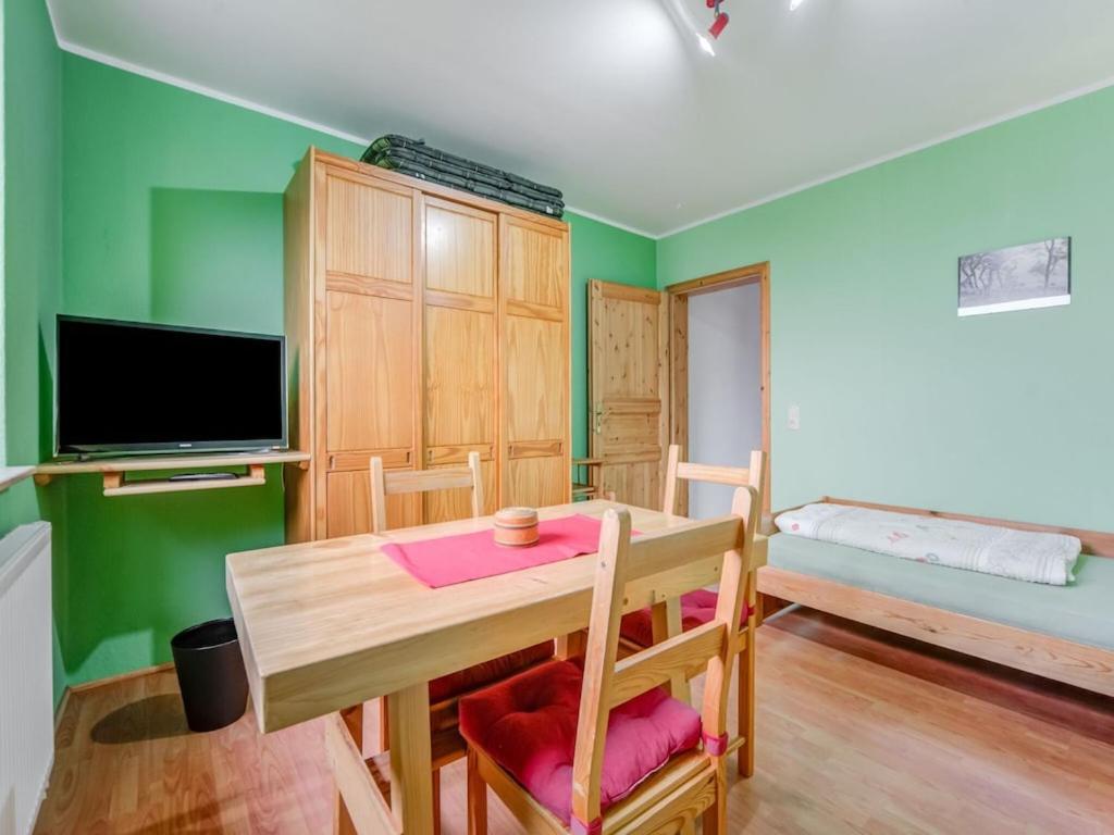 Apartment In Kuehlungsborn By The Forest Esterno foto